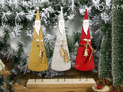 Ông già Noel gỗ tam giác nhọn cầm 2 thông X-MHDB-05